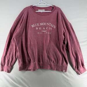 0908 XL Vineyard Crew Blue Mountain Beach Est. 1948 Graphic Sweatshirt